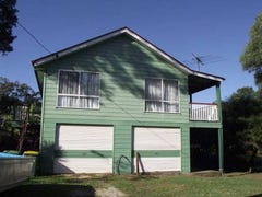 17 HALCYON STREET, Lamb Island, Qld 4184