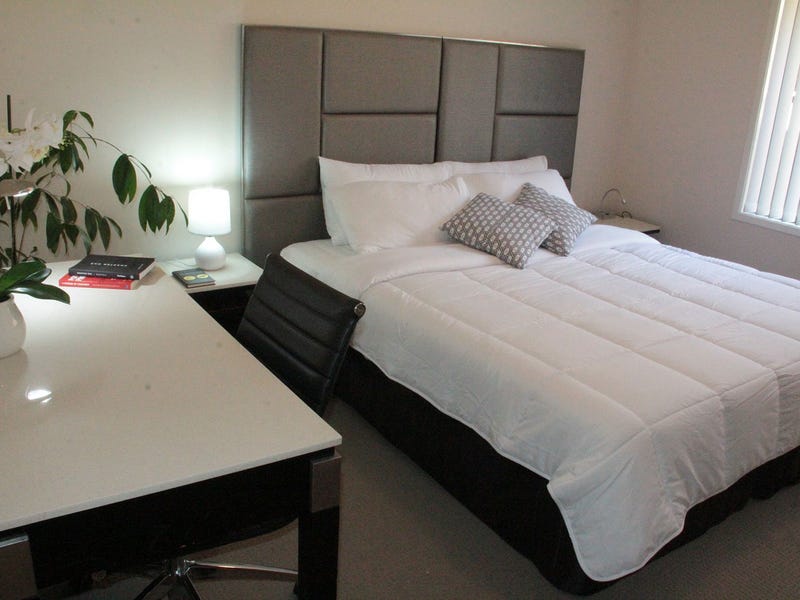 10 Santana Rd Campbelltown Nsw 2560 House For