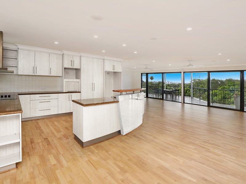 20 Yakola Parade, Alexandra Headland, Qld 4572